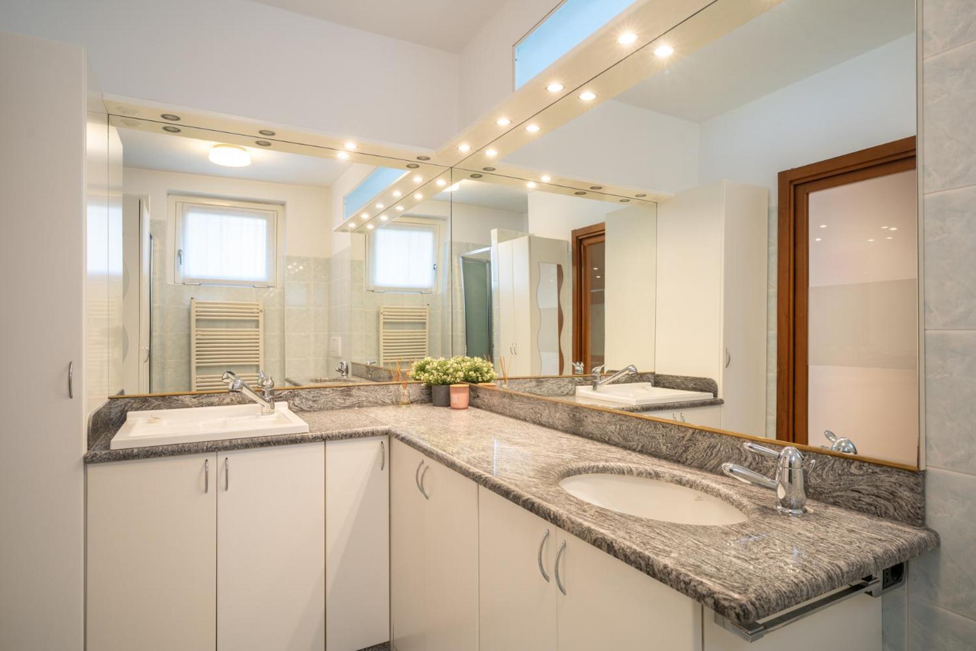 Como Lake - Apartment In Residence 5 Minutes From Lecco Center Galbiate Exterior foto